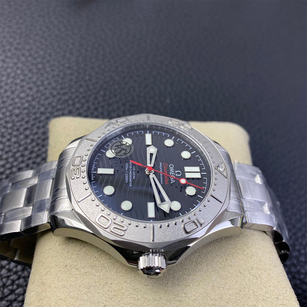 Omega Seamaster Diver 300M