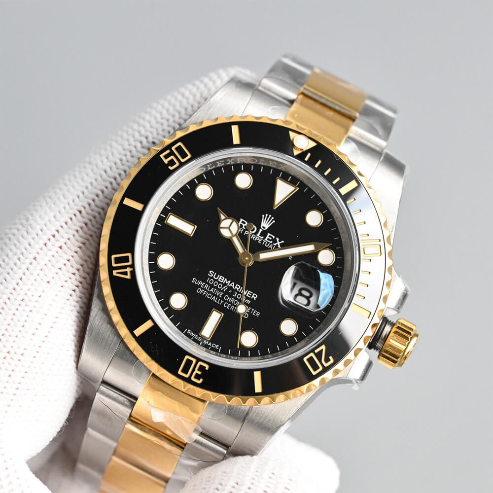 Rolex Submariner Date