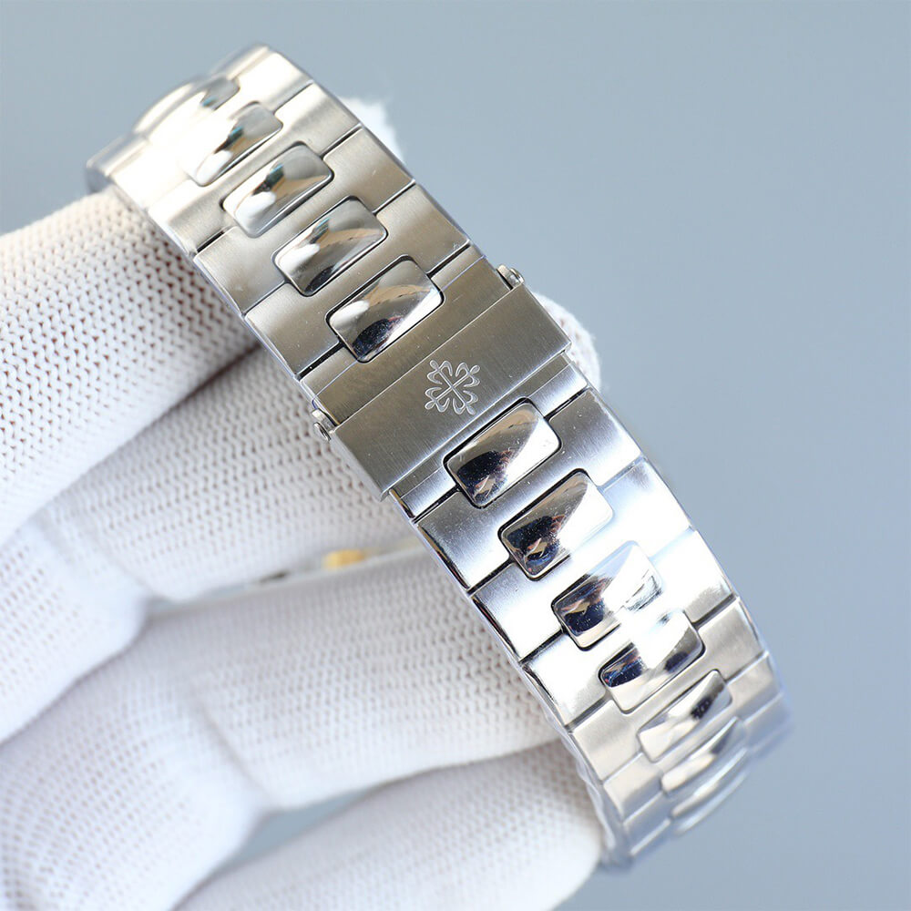 Patek Philippe Nautilus 5711/1A