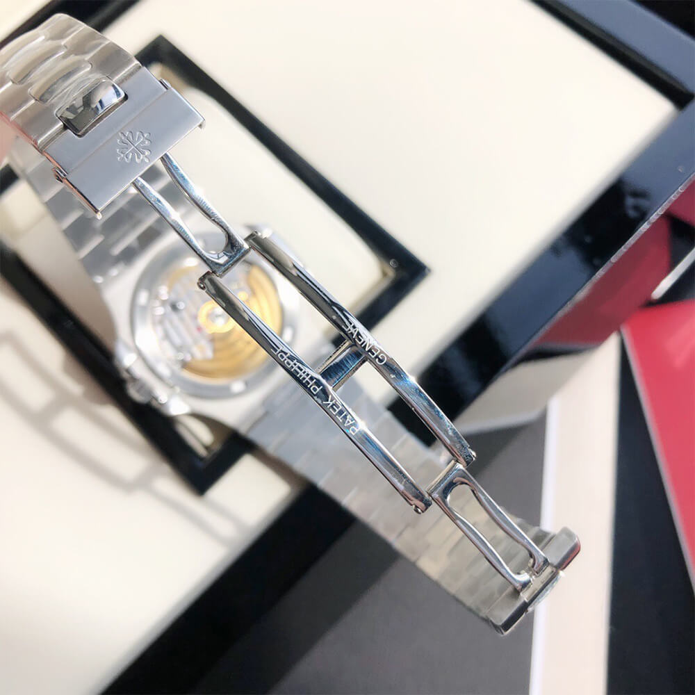 Patek Philippe Nautilus 5711/1A