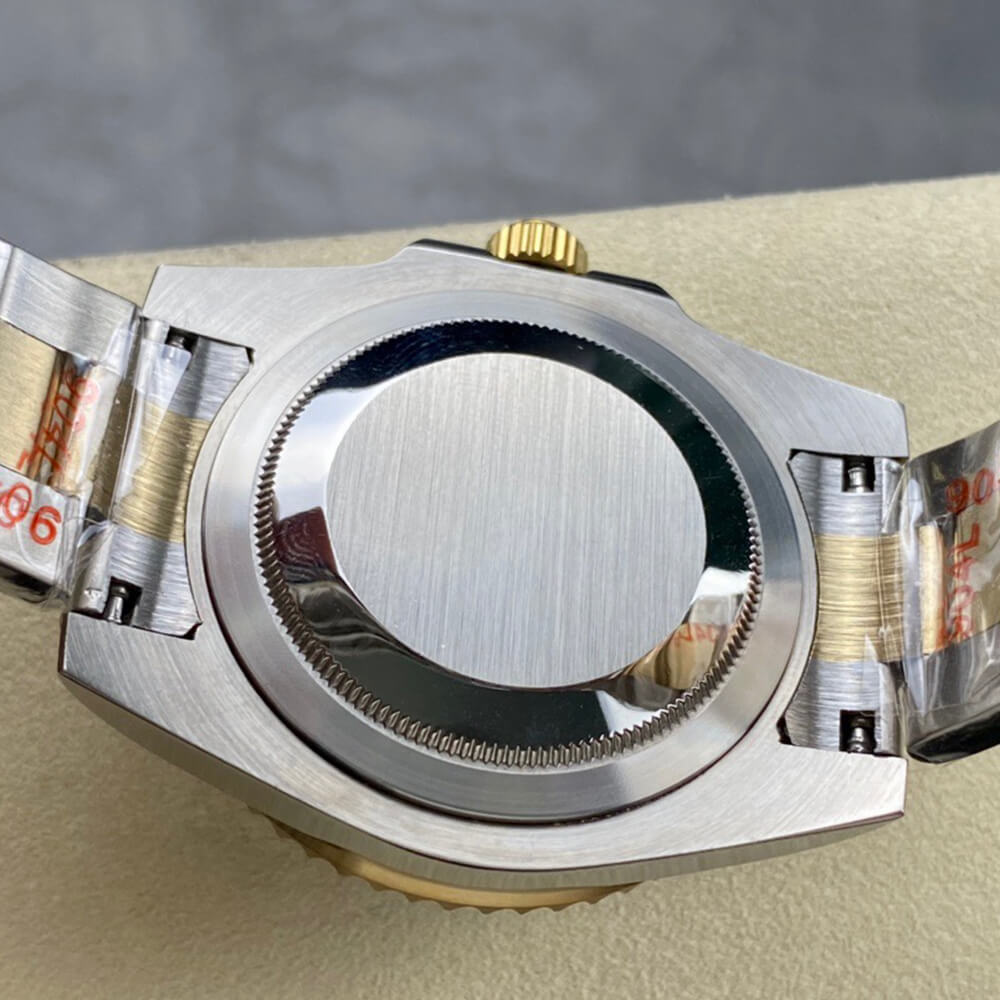 Rolex Submariner Date