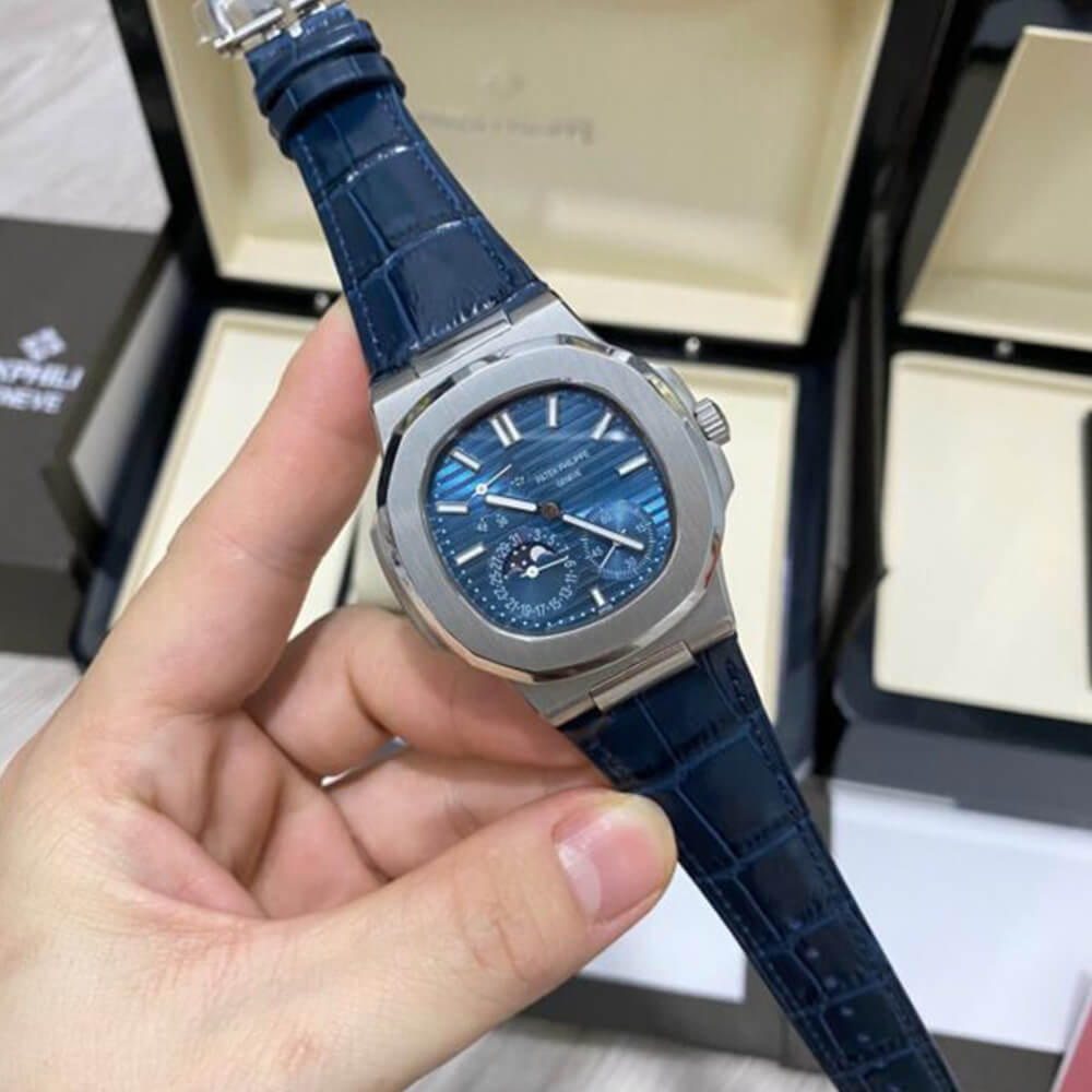 Patek Philippe 5712A