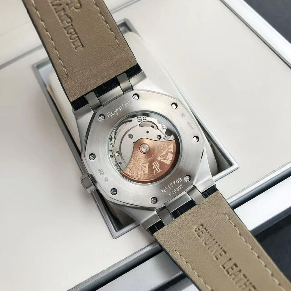 Audemars Piguet Royal Oak 15400